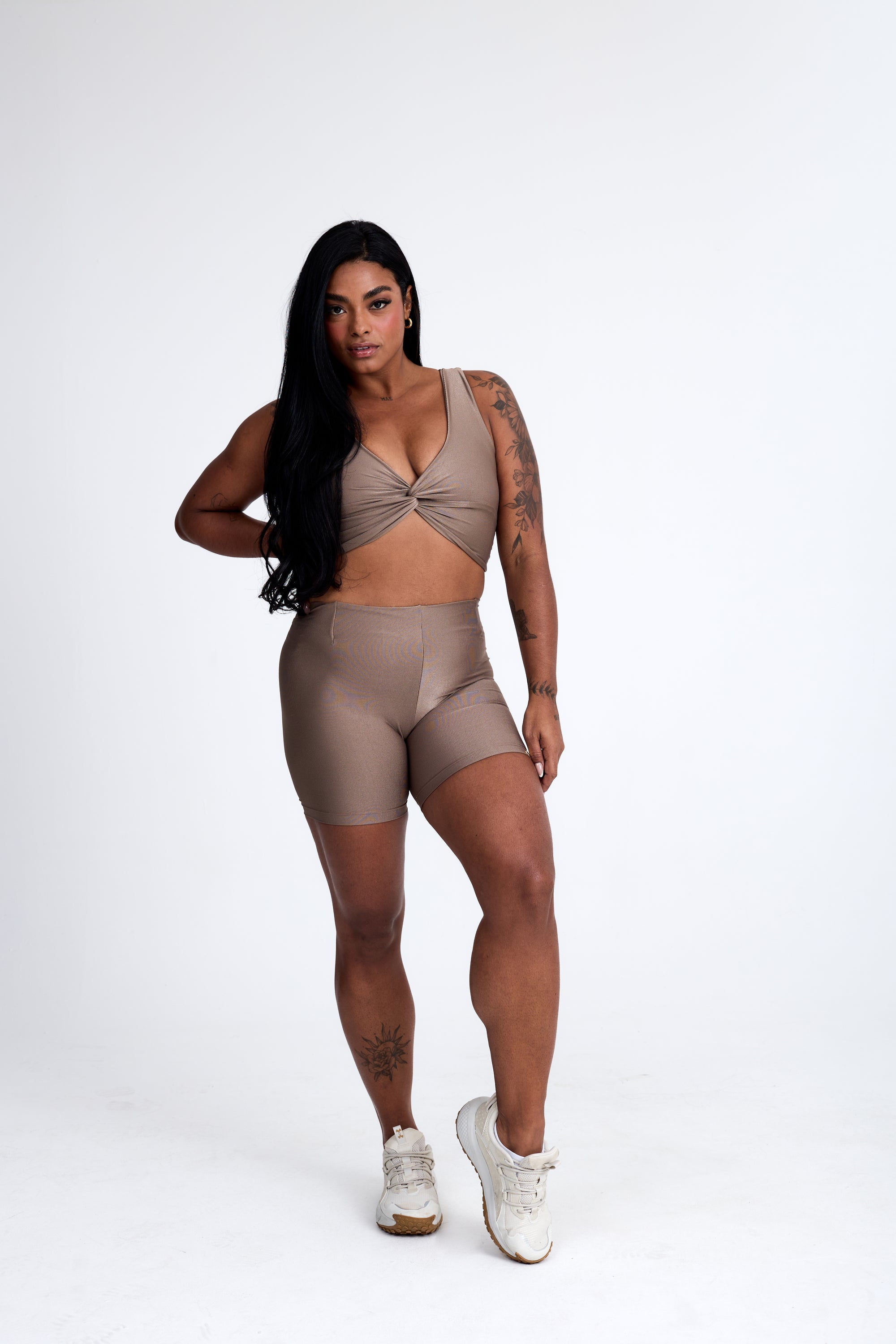 Short Ayla